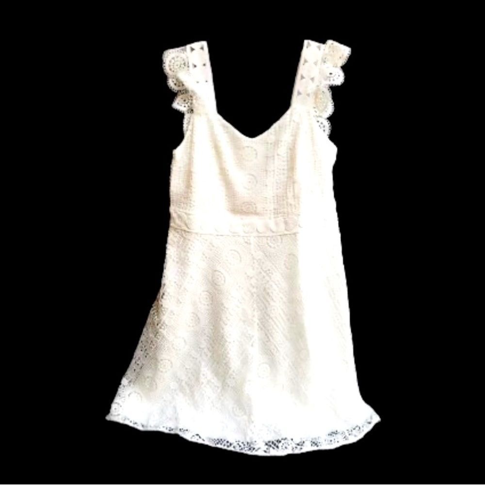 City Chic White lace detailed dress. Size 16